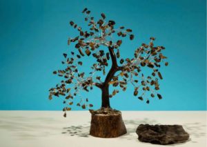 arbre du bonheur sur fond bleu