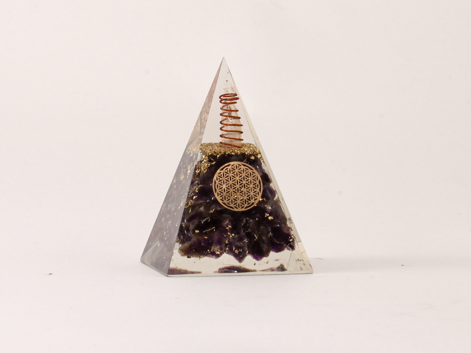 Orgonite pyramide Tourmaline fleur de vie