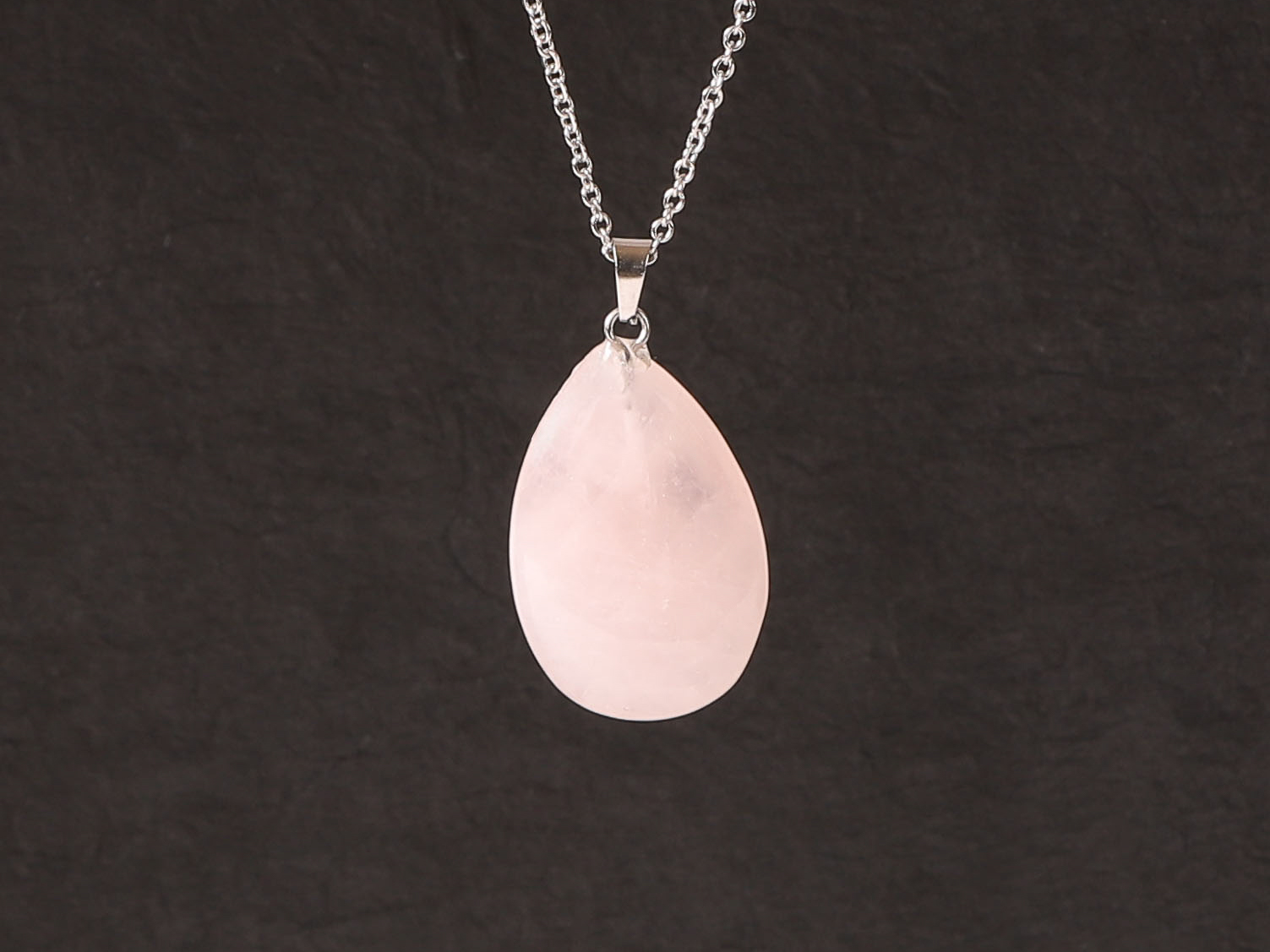 Pendentif Quartz rose en forme de larme