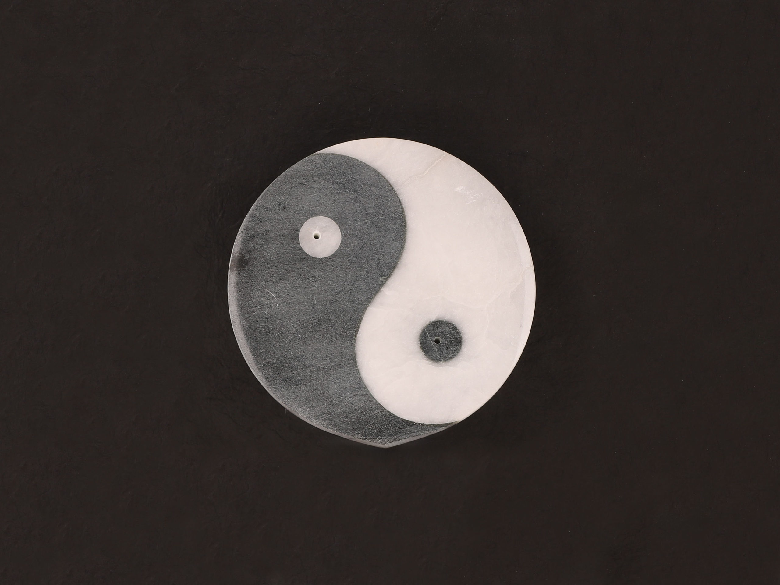 Porte-encens pierre design Ying-Yang