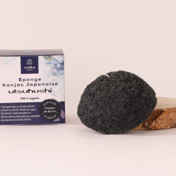 Lot de 3 éponges Konjac japonaise utsukushï charbon de bincho
