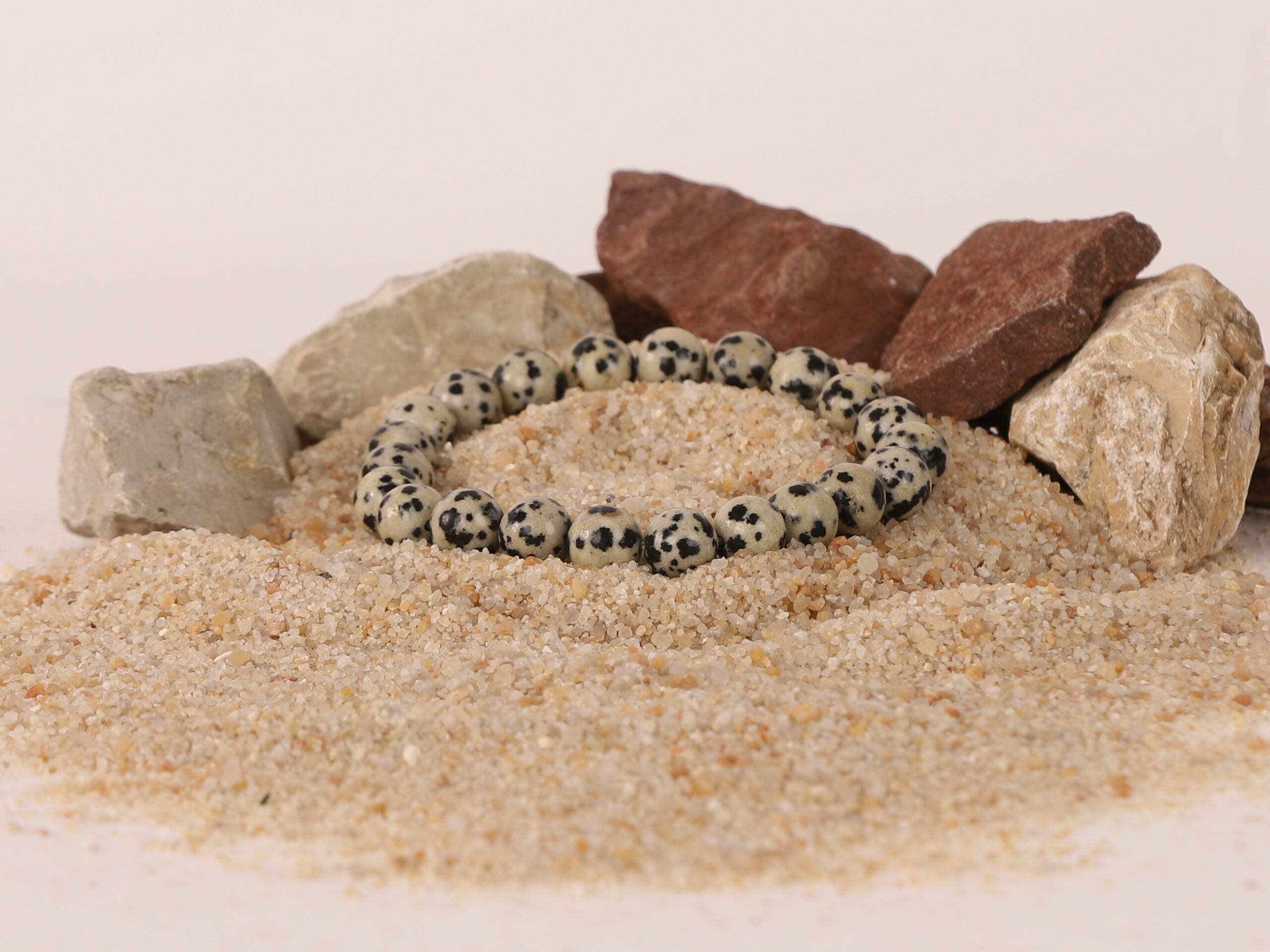 Bracelet Jaspe Dalmatien 'A' perles 8mm 3 Fj51UAjiMHsoyZ6OrDIgQHt4nGqQMF6UTEt1HslX0nQ scaled