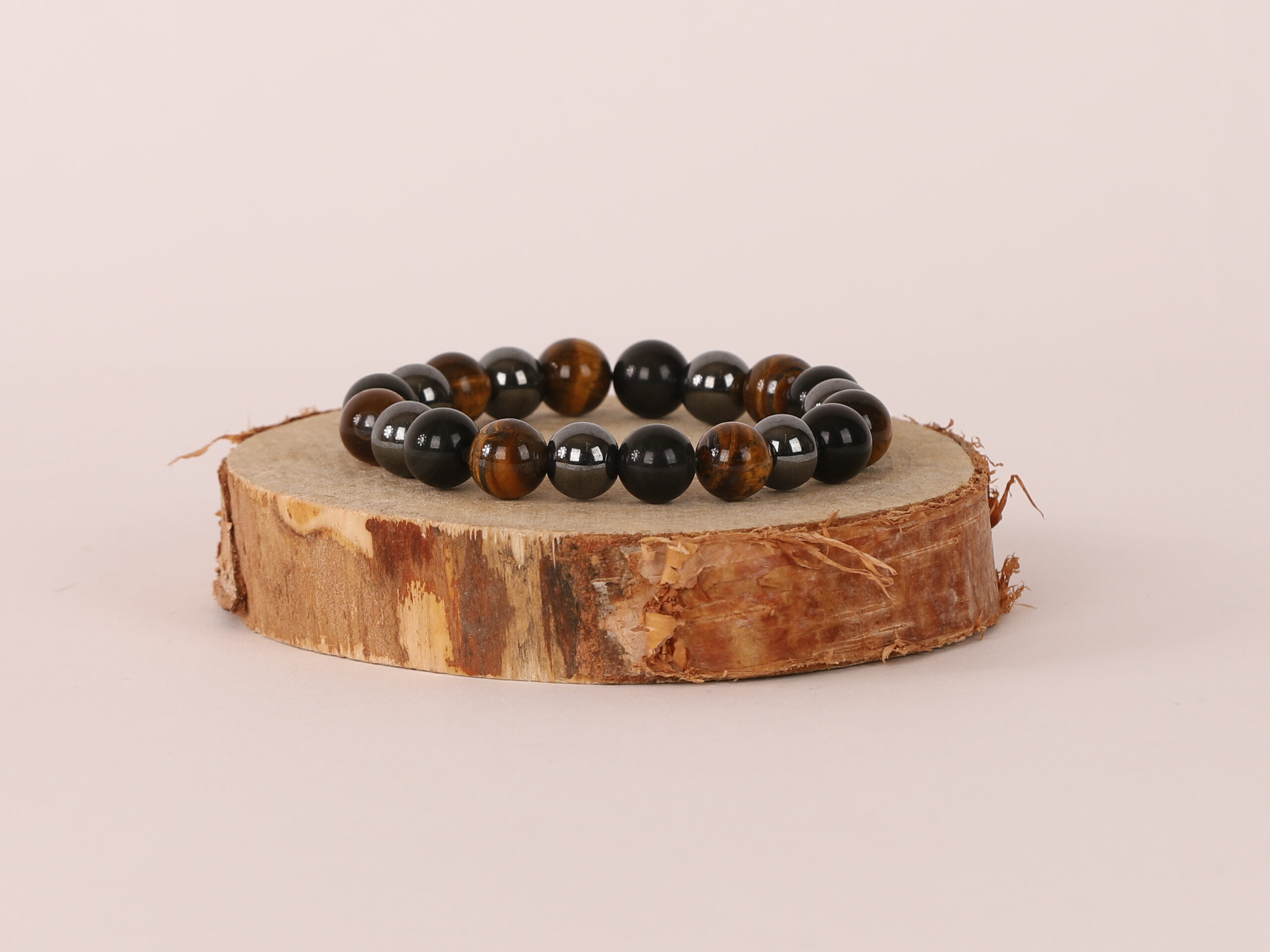 Bracelet Triple Protection Hématite 'A' perles 10mm 2 KVKnpQjX0nPAap5thOt5hbwMJ2nt6wWtaVN9b9ANQZk scaled
