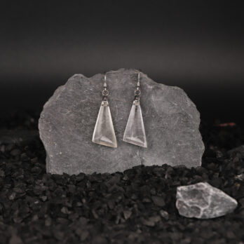 Boucles d'oreilles triangle en Cristal de Roche attache crochet 5 bR50VYduqgtkjvnD8HQfqhuxmmgrl6BB0YBeQmbMSrY