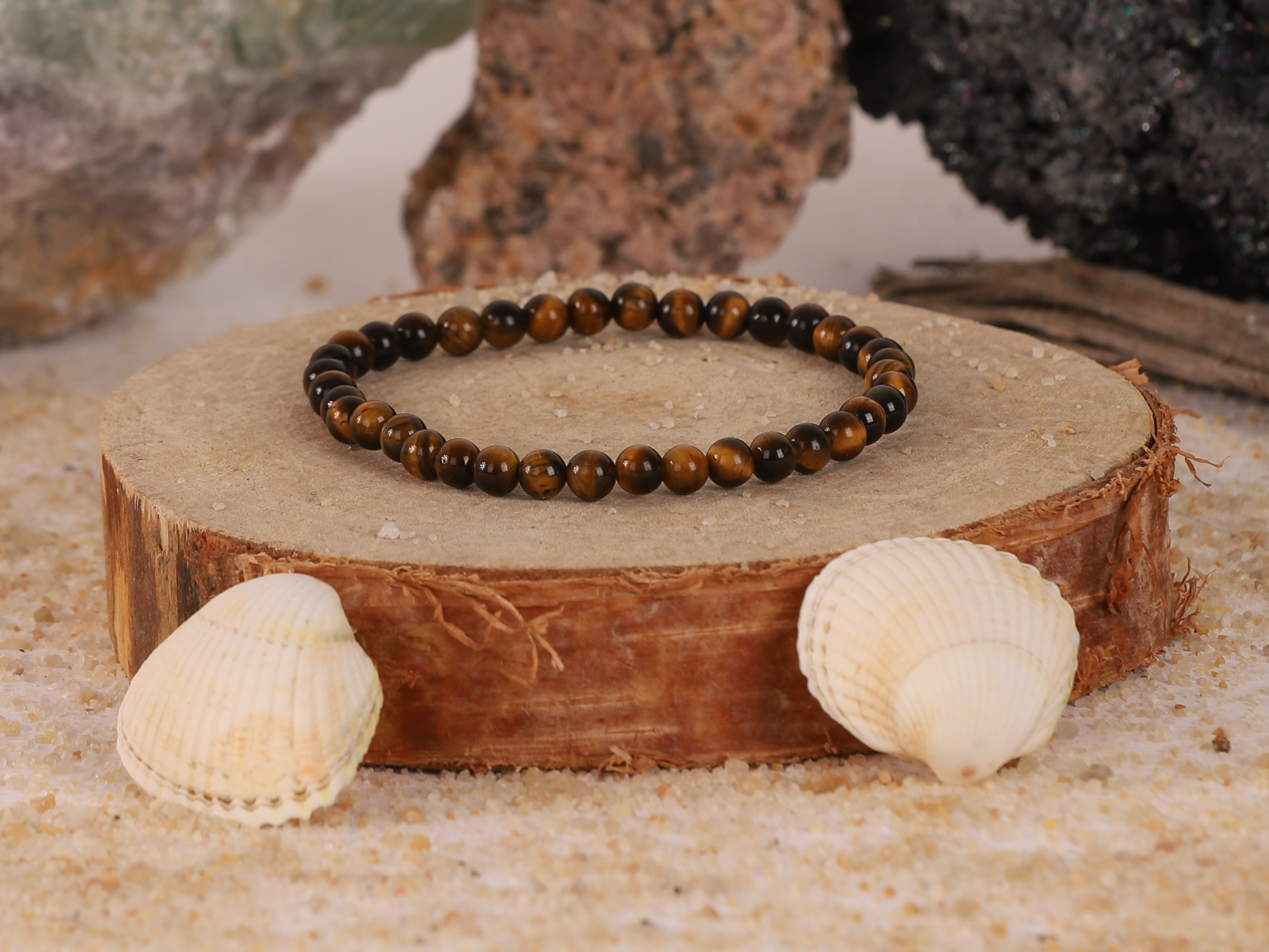 Bracelet Œil du Tigre 'A' perles 4mm 4 yuwFRBF1V39hvggp981JrltLsnv2uCothMI5aUlUMl4
