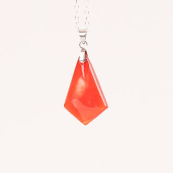 Pendentif cerf volant Cornaline