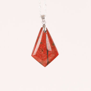 Pendentif cerf volant Jaspe Rouge