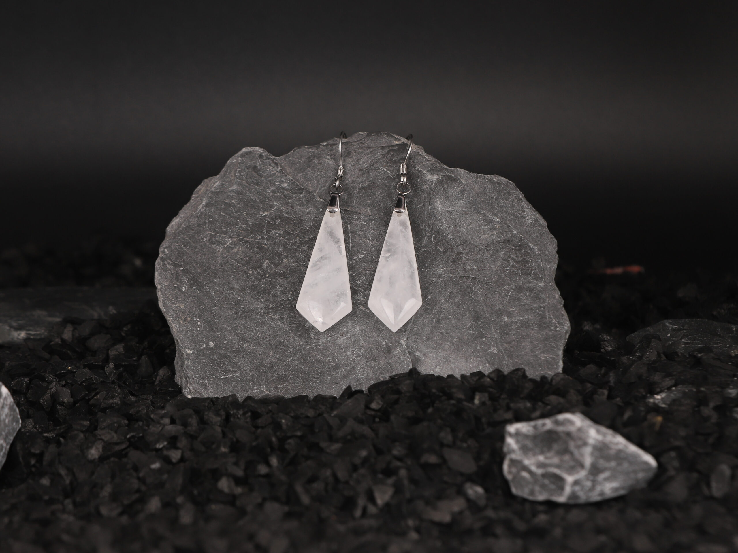 Boucles d'oreilles cravate en Cristal de Roche blanc attache crochet 2 9C8buF2RhL E613Pkztu8vhGek6oRxyRlNs 4TMn Jg scaled