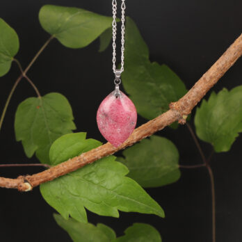 Pendentif marquise Rhodonite black line 7 G9EjlCIbozLlSubWz5DvRjMa3TZjtWFVmwM80ecnPc8