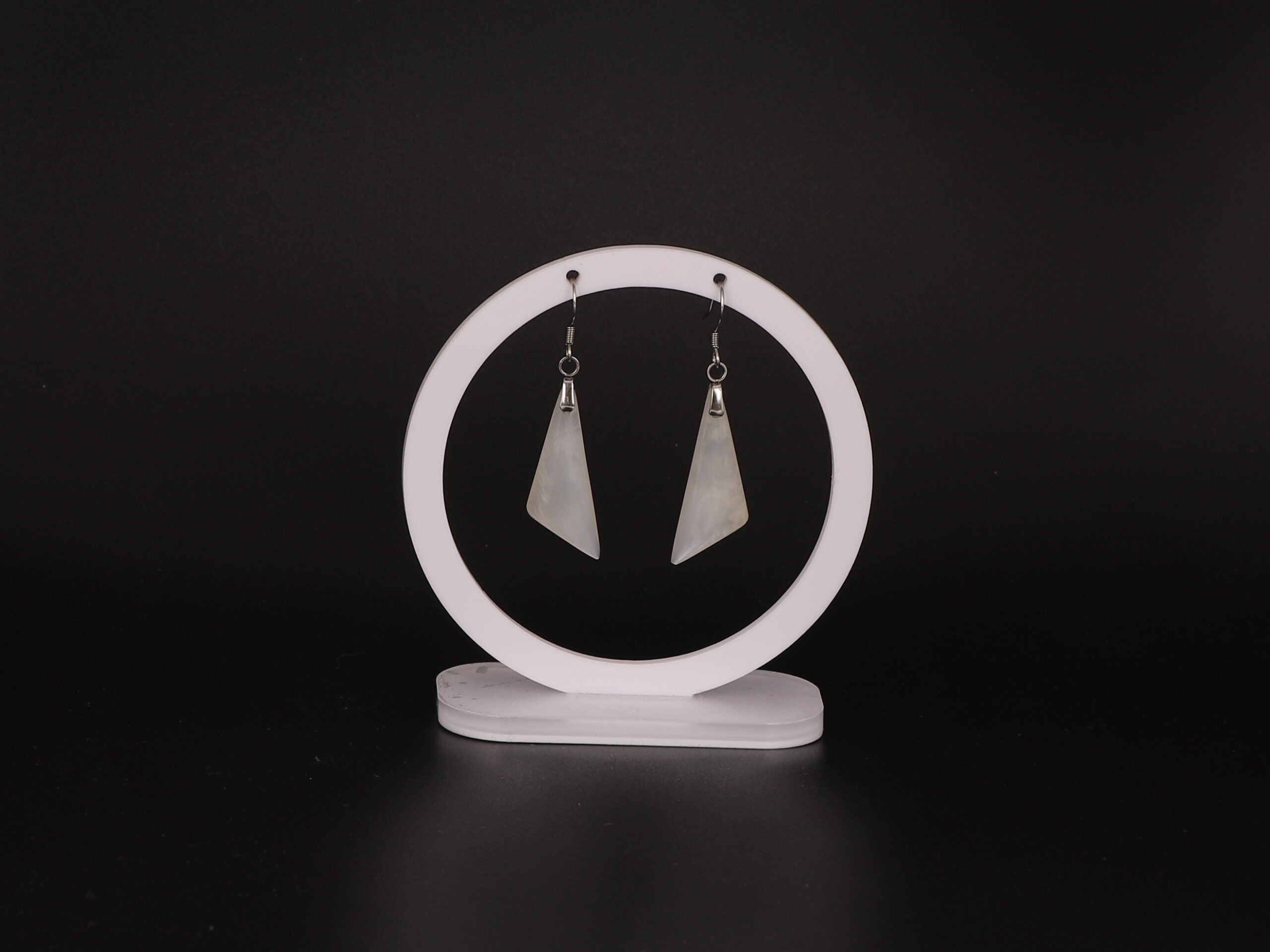 Boucles d'oreilles triangle Pierre de Lune attache crochet