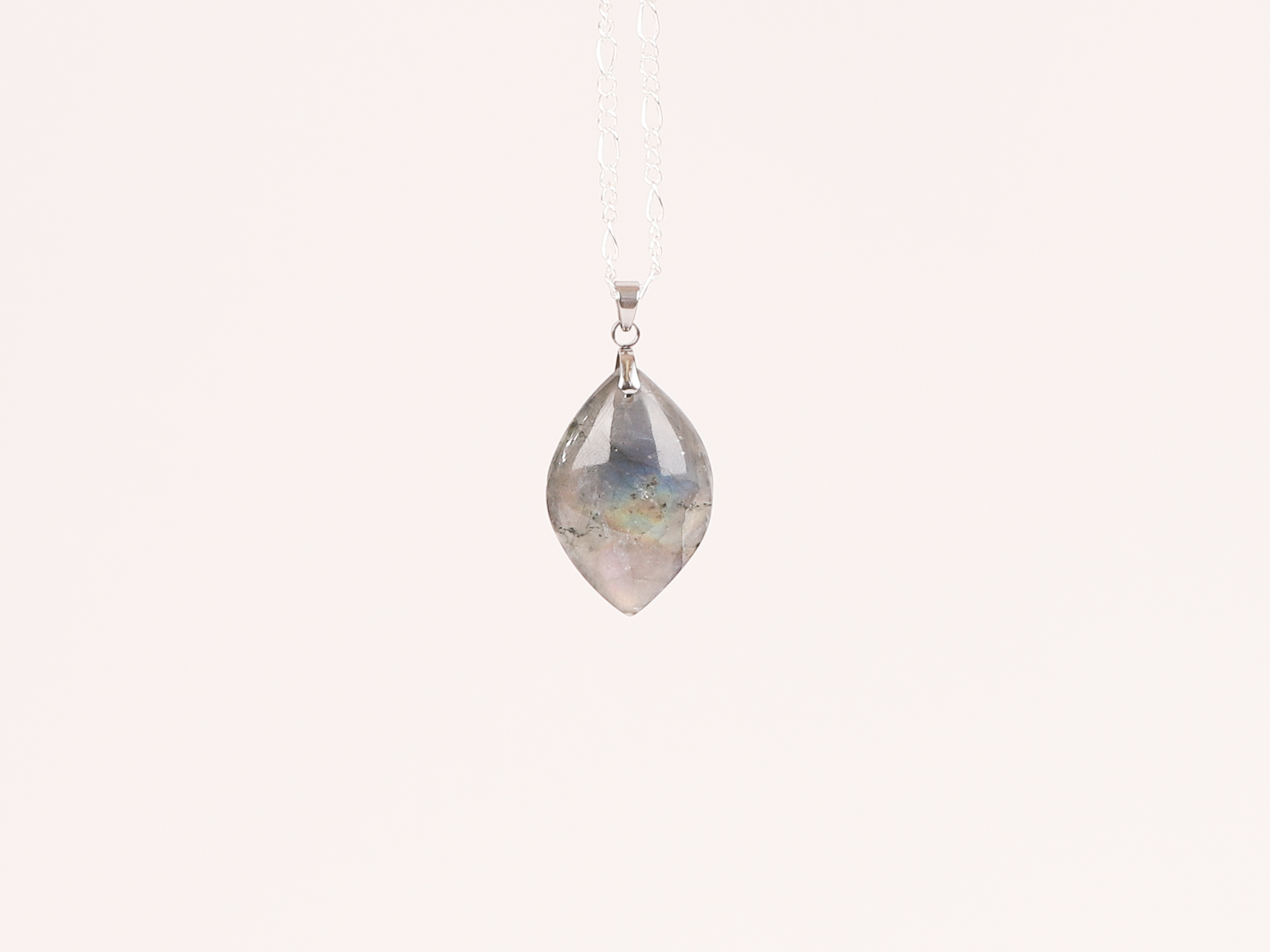 Pendentif marquise Labradorite verte