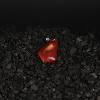 ufxGSvvjBtUyAEwAyKorS8Vau9cESYPzeZV L198jq4