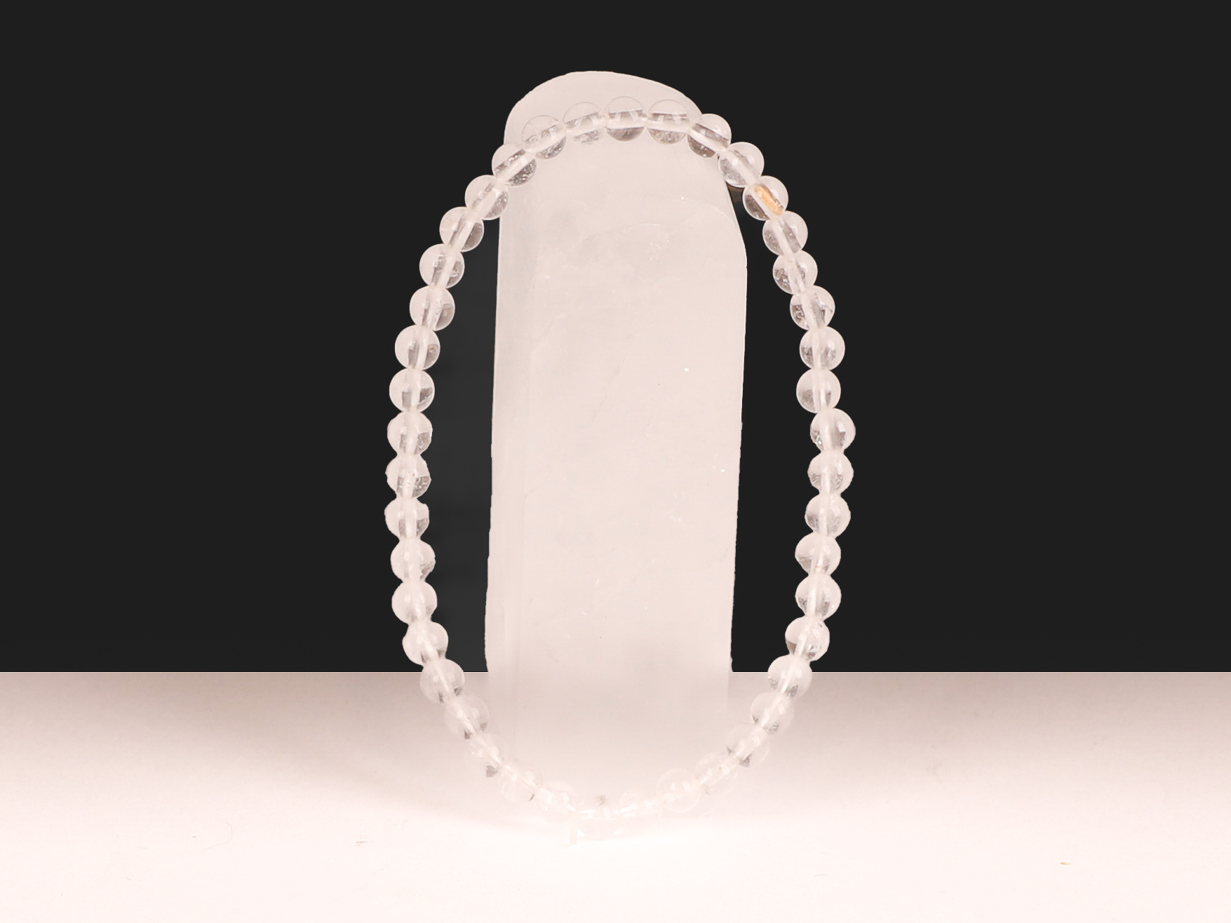 Bracelet Cristal de Roche 'A' perles 4mm 19 Bracelet Cristal de Roche 'A' perles 4mm