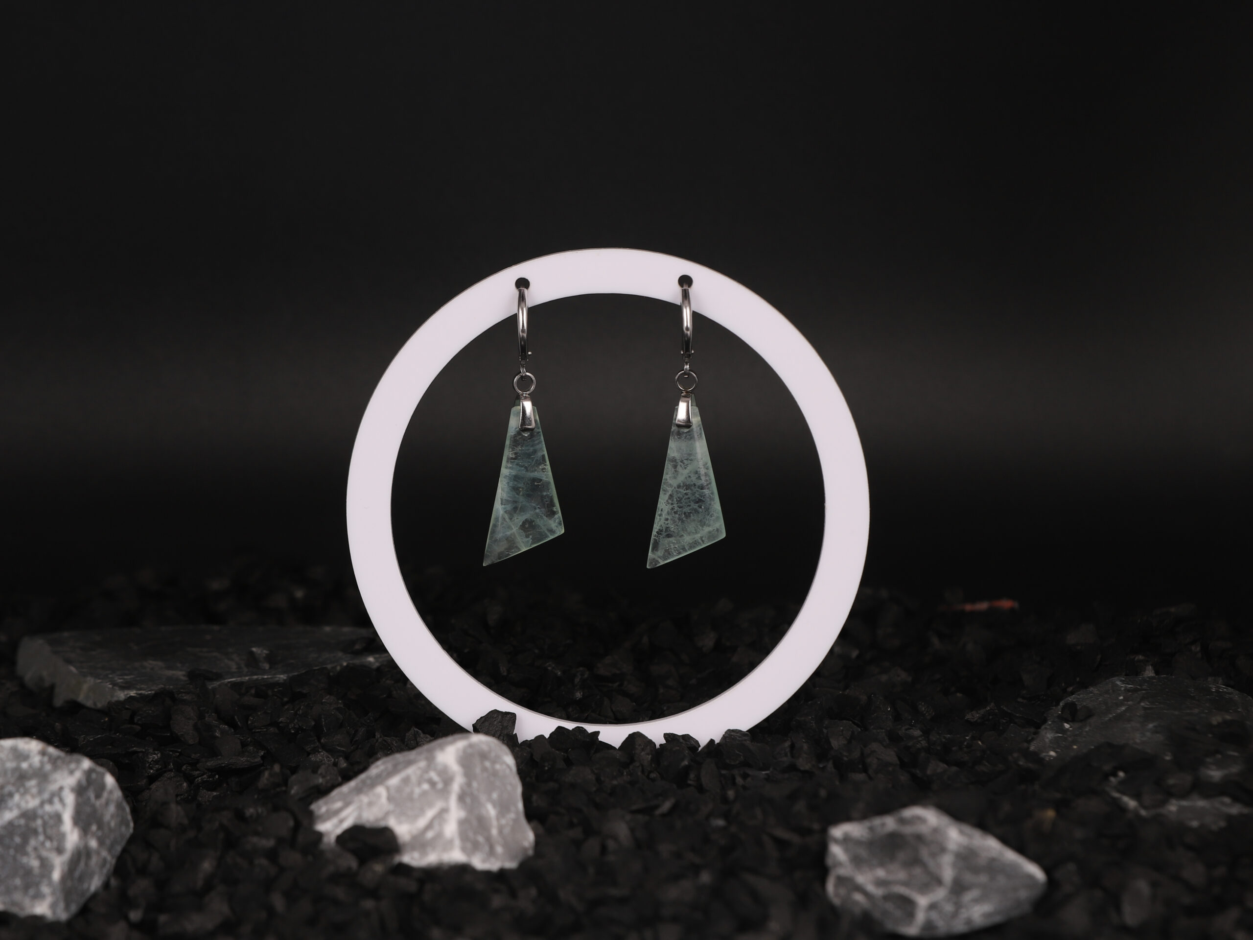 Boucles d'oreilles triangle Pierre de Lune Verte attache ronde 2 Gk090gSvD77Xn Tg78EdE2gkpmcjla mvF NAHXUTg scaled
