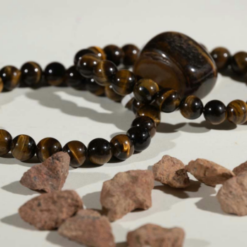 Bracelet Œil du Tigre 'A' perles 8mm 7 4s512qgqMvenfON6aofhcZCG2h5gEz09MBrpsNWVM4Y