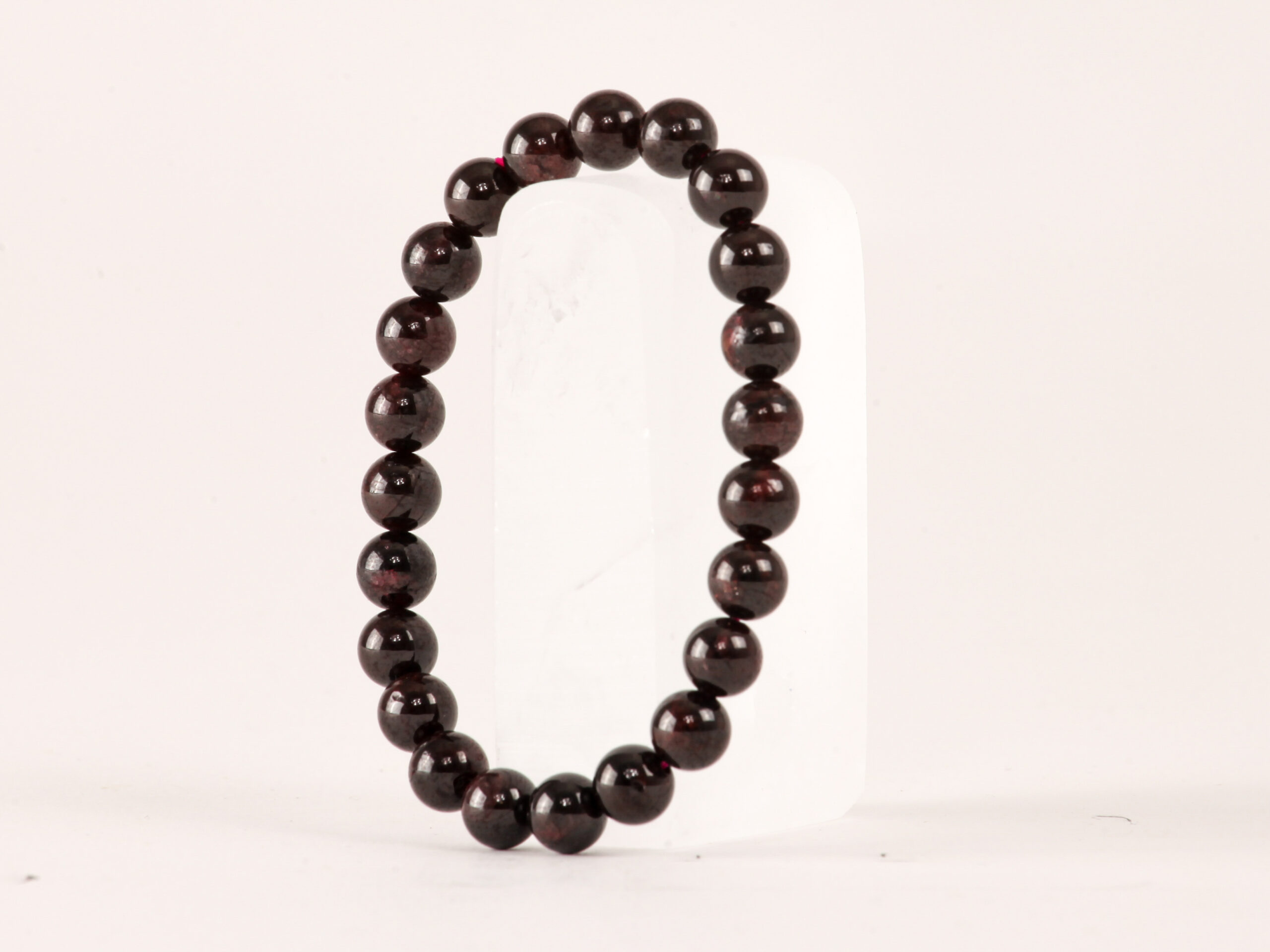 Bracelet Grenat 'A' perles 8mm 11 Bracelet Grenat 'A' perles 8mm