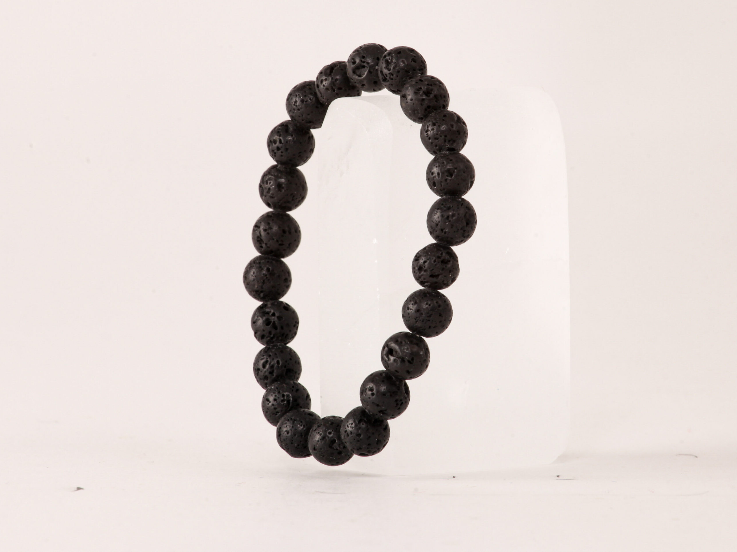 Bracelet Pierre de Lave 'A' perles 8mm 8 Bracelet Pierre de Lave 'A' perles 8mm