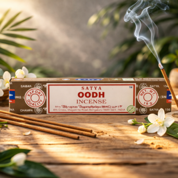 Lot de 5 encens Satya Oodh en bâtons 6 3GrGNLh1xXFqGLCO5m4W2fMhtjxBy2wpwvbUtUtoJYQ