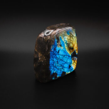 Labradorite Scintillante 9 DqG20F3xeydhfv7FmD7a9QwyS8WUaEgpbP8Hsdxs6Aw