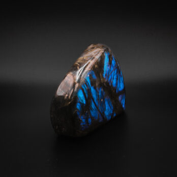 Labradorite Élan 8 LLYce uPcF98QbYE5MTMDyoIqbD1FfrfNTAlq9E3M Q