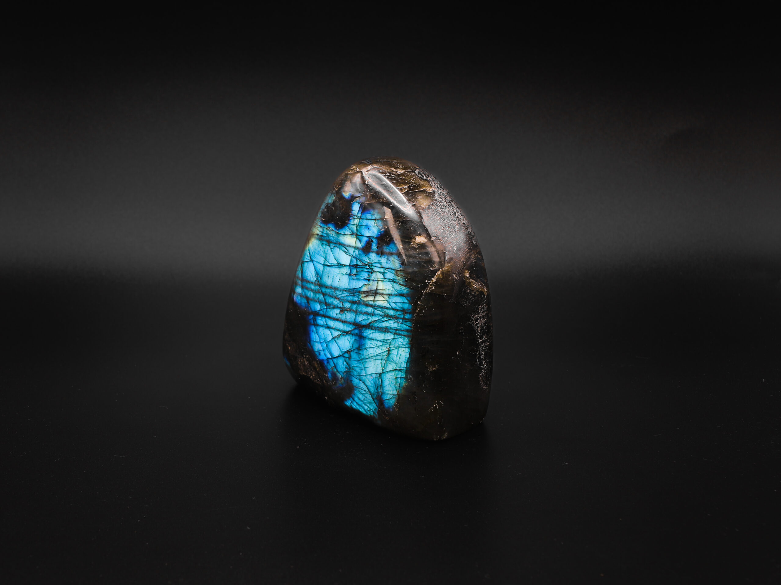 Labradorite Clair de Lune