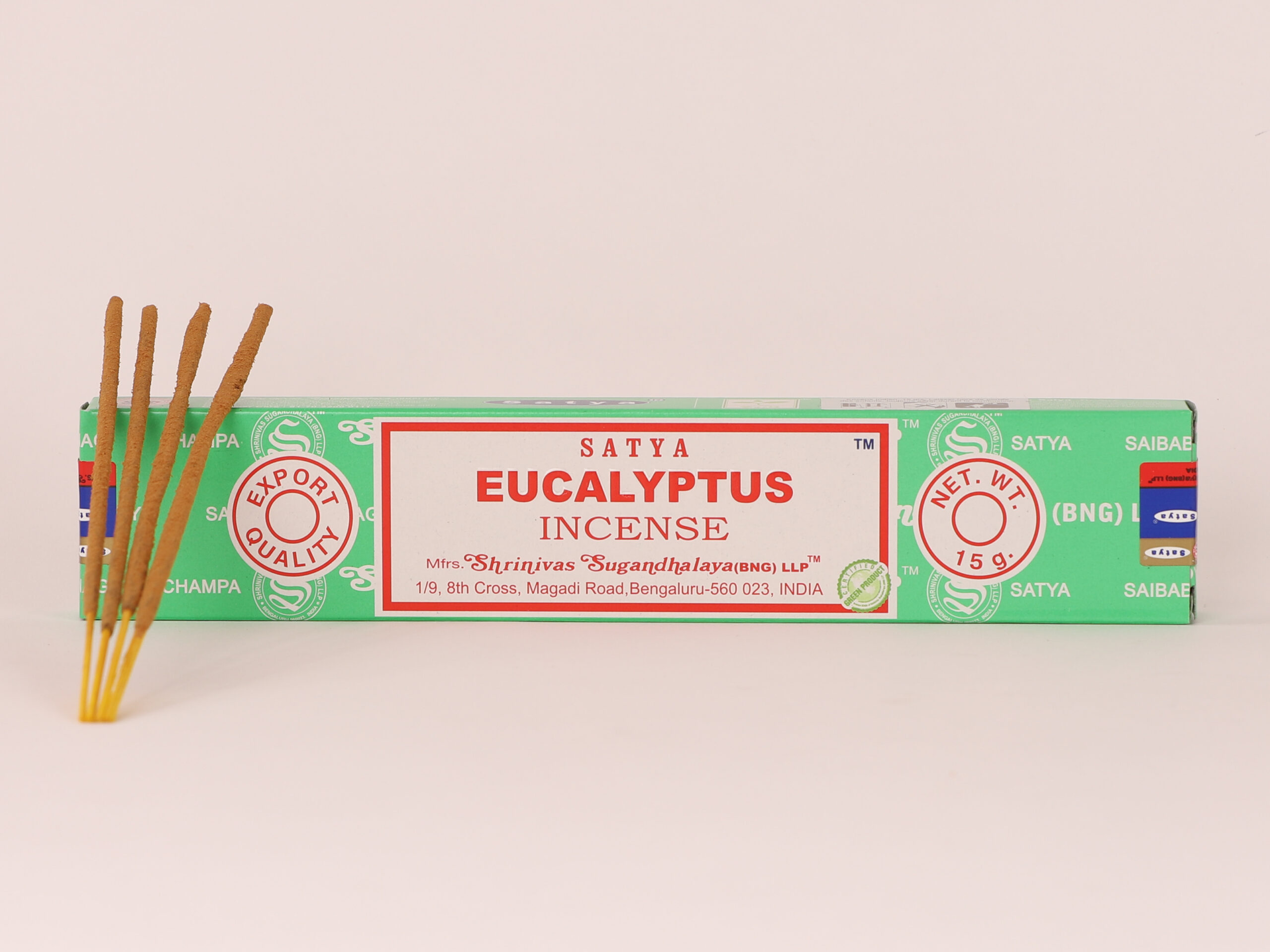Lot de 5 encens Satya Eucalyptus en bâtons 15 Lot de 5 encens Satya Eucalyptus en bâtons