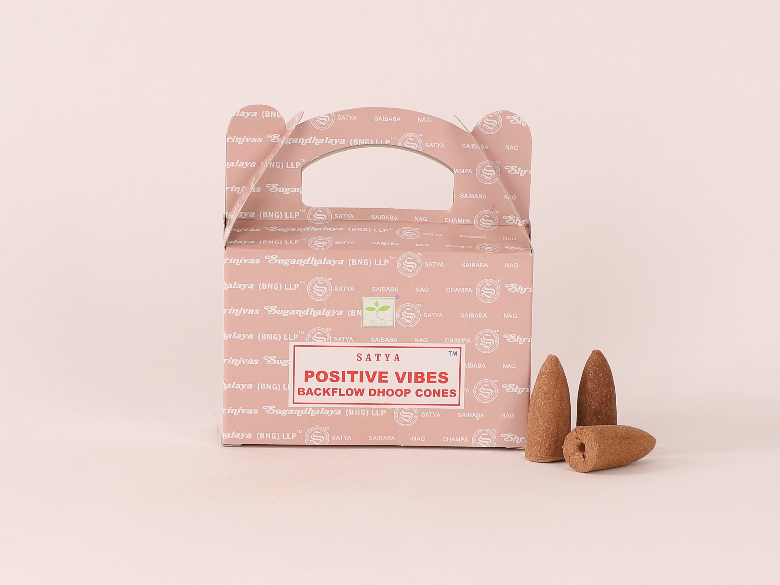 Lot de 3 encens Satya Positive vibes en cônes à refoulement 7 Lot de 3 encens Satya Positive vibes en cônes à refoulement