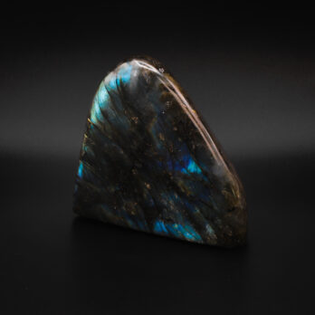 Labradorite Enchanteresse 9 fdcwkNJZwgp8x9cxikP1e 4tUjU2RIBizfSHi oLgQA
