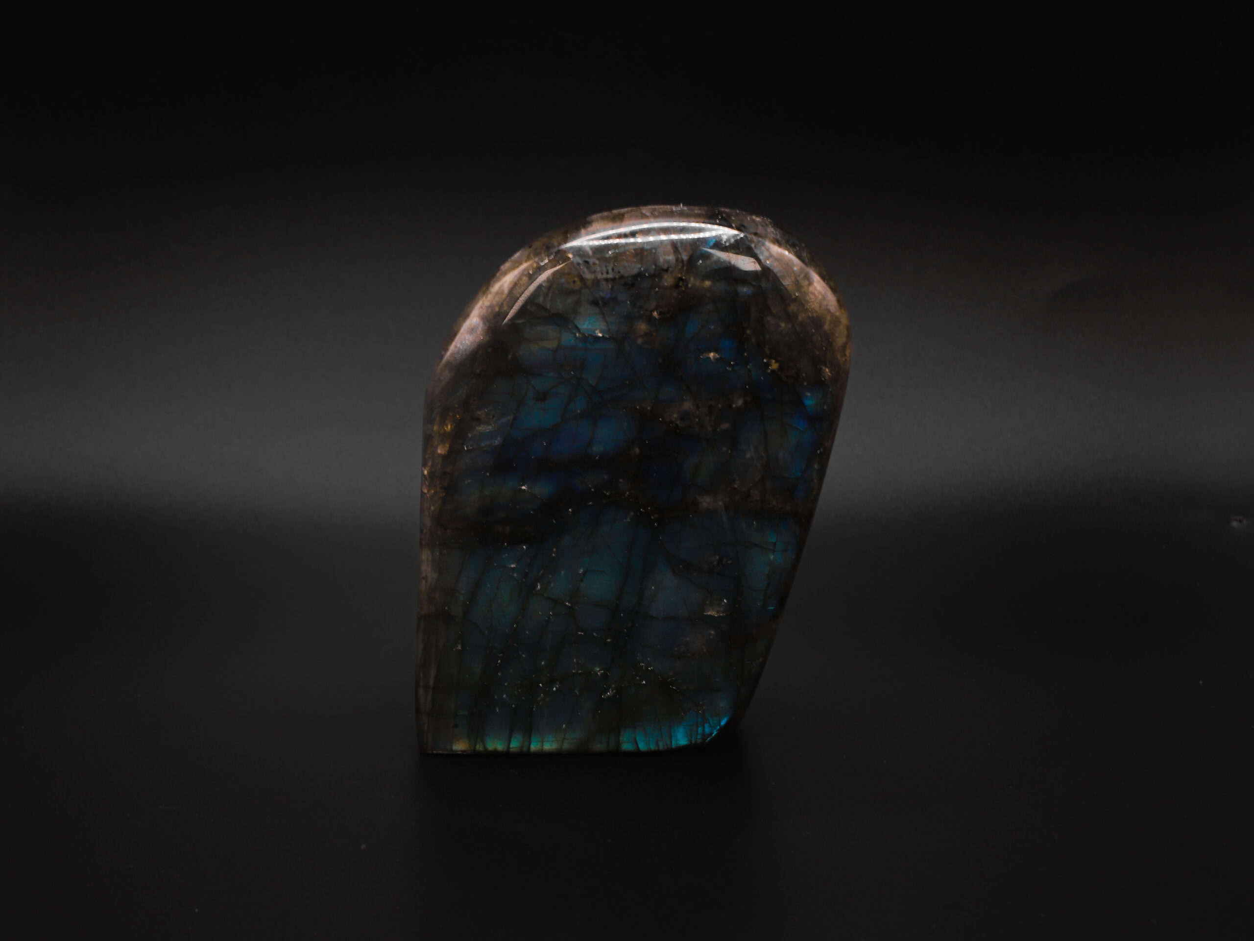 Labradorite Cristalline