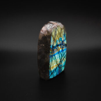 Labradorite Horizon 8 i81KLUQtPes4Jbh1RI7B4Miy QW1kDJWHsaPm8CywuE