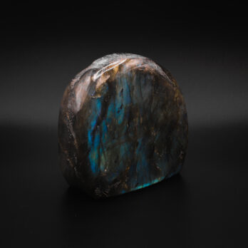 Labradorite Brillante 9 tExRNsI D0YPpjpZniqzUzdPv7AFHOdESU5oNcVU0Zo