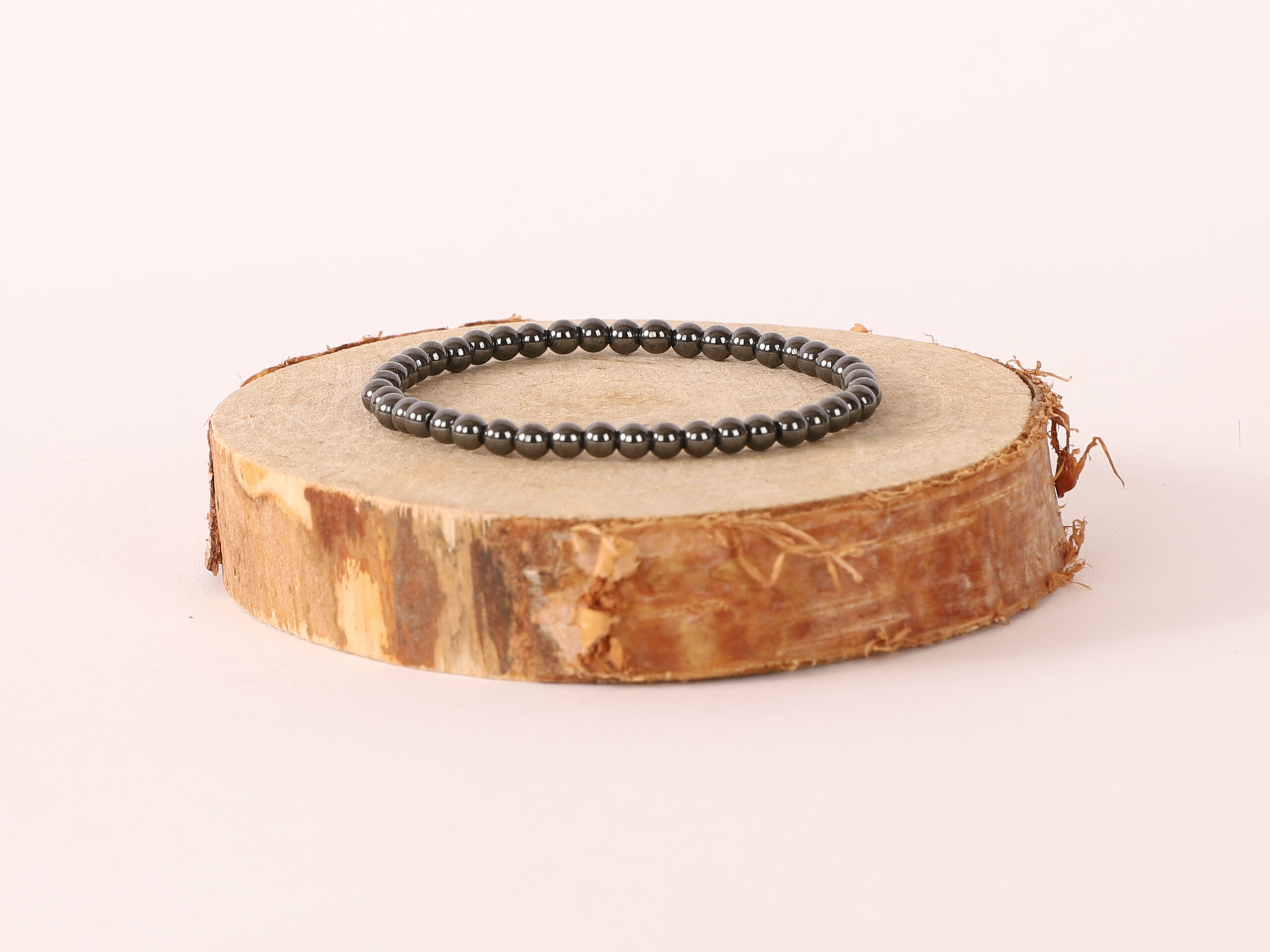 Bracelet Hématite 'A' perles 4mm 2 adqhJuPlxkMkKfVTthpbx6W UtNQq5Bj0d11MBiEXrQ scaled