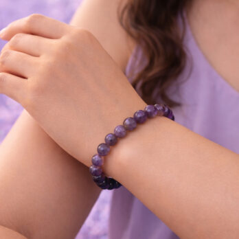 Bracelet Améthyste ‘A’ Light perles 10mm 7 t05rDzlDgufAWyukyn9URvppe0Vxu4fr5k3xVIRPrb4