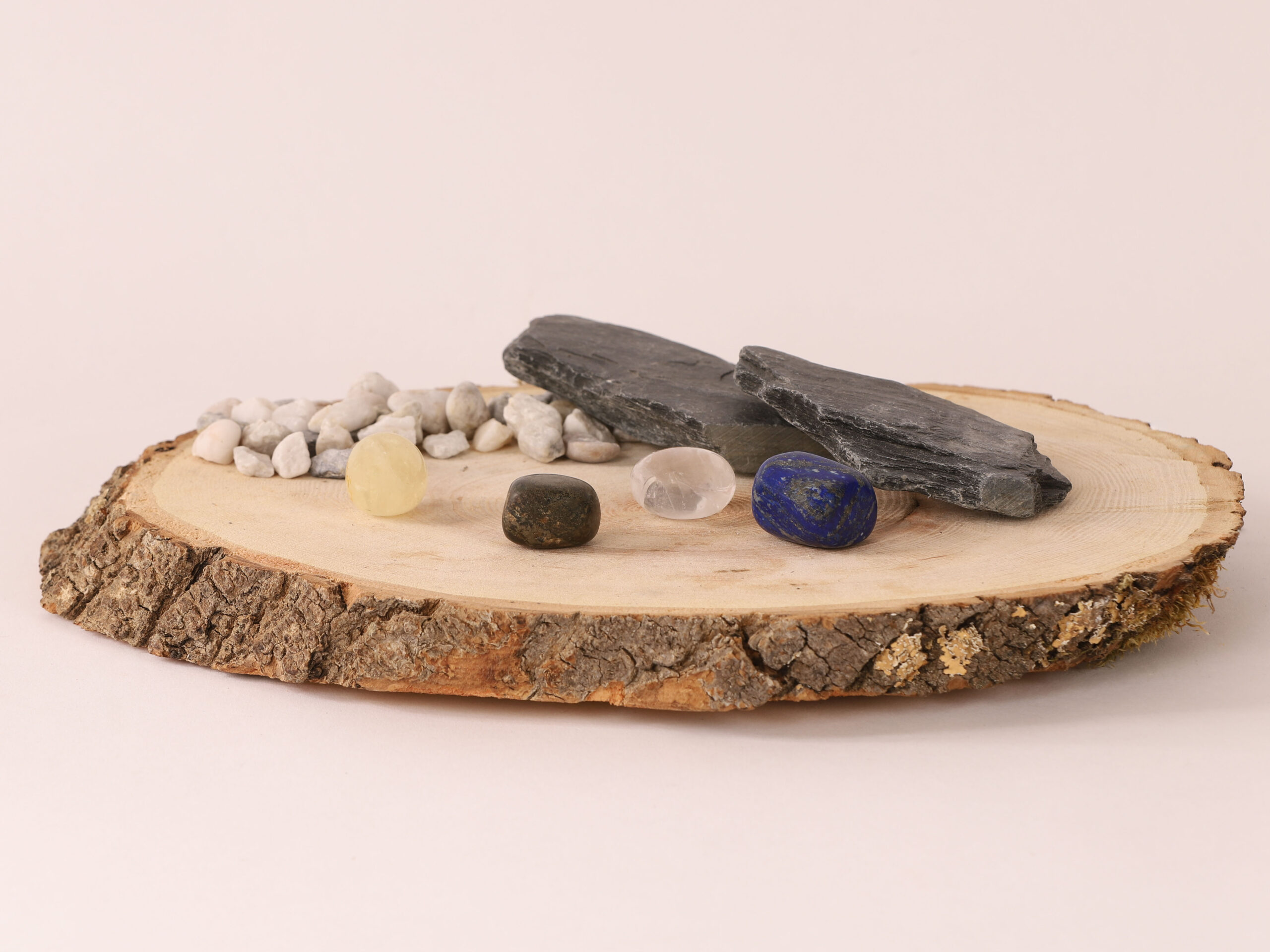 Kit Études et Travail 3 xcMPtUY8qUnoH3baOYLt 9E nBA1PgykSN5yx2HzXqU scaled