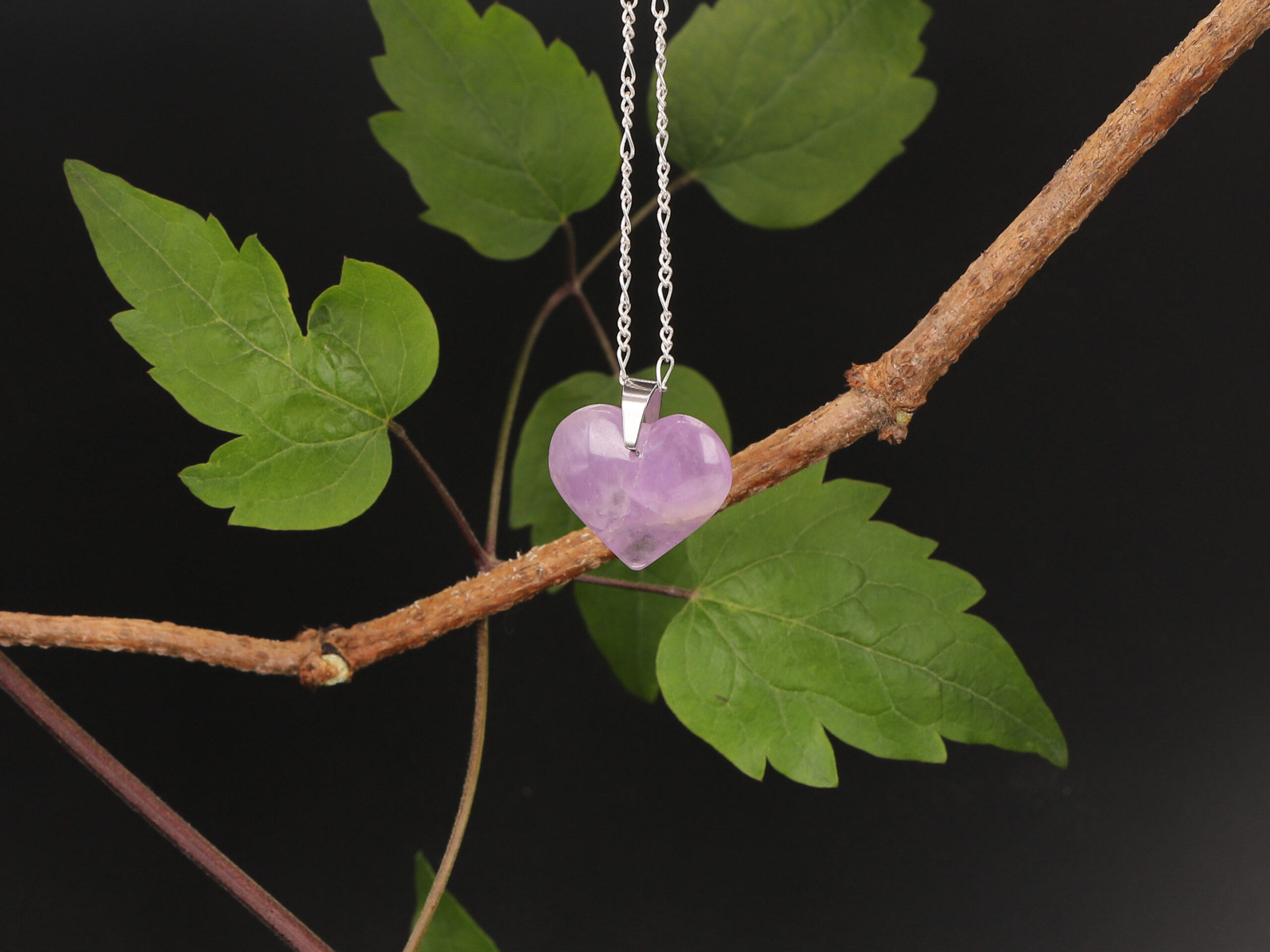 Pendentif coeur Améthyste 3 0tON gP2v73e2r6lEVJpgiK O1zDdW4ZKovJRVn0Ii8 scaled