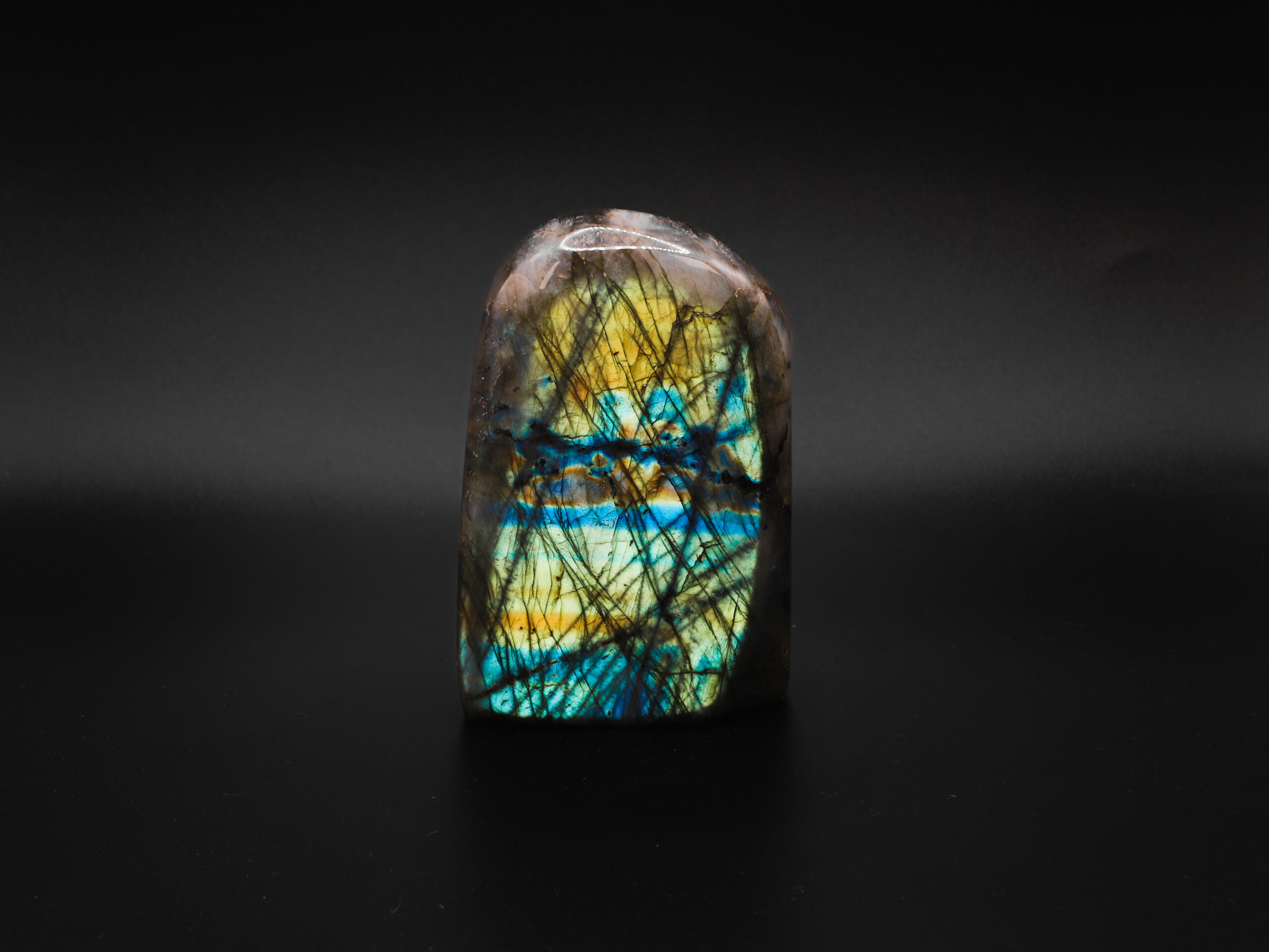 Labradorite Horizon