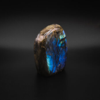 Labradorite Protectrice 10 6VYIkXAwQlUNKsKoJqbMZcR3PgBPB21BbXL3ciD0lJA