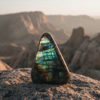 Labradorite Sauvage 9 91OtCYdGmZ06zWH2S30ox82kuLMWB2Gtf3VVcGnDPwY