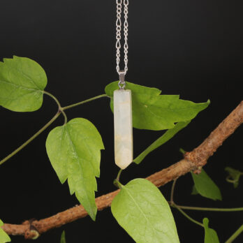 Pendentif pointe Pierre de Lune 7 9OlXY0Qt6AY2j8qRPzI3P5uKCaAgn0AFhpm1Lf3O82Y