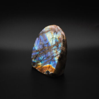Labradorite Lunaire 11 ALQ2t5EN6rxeXcbVGAbpRJ7Rb70UZEx0HS1bDIQECxc