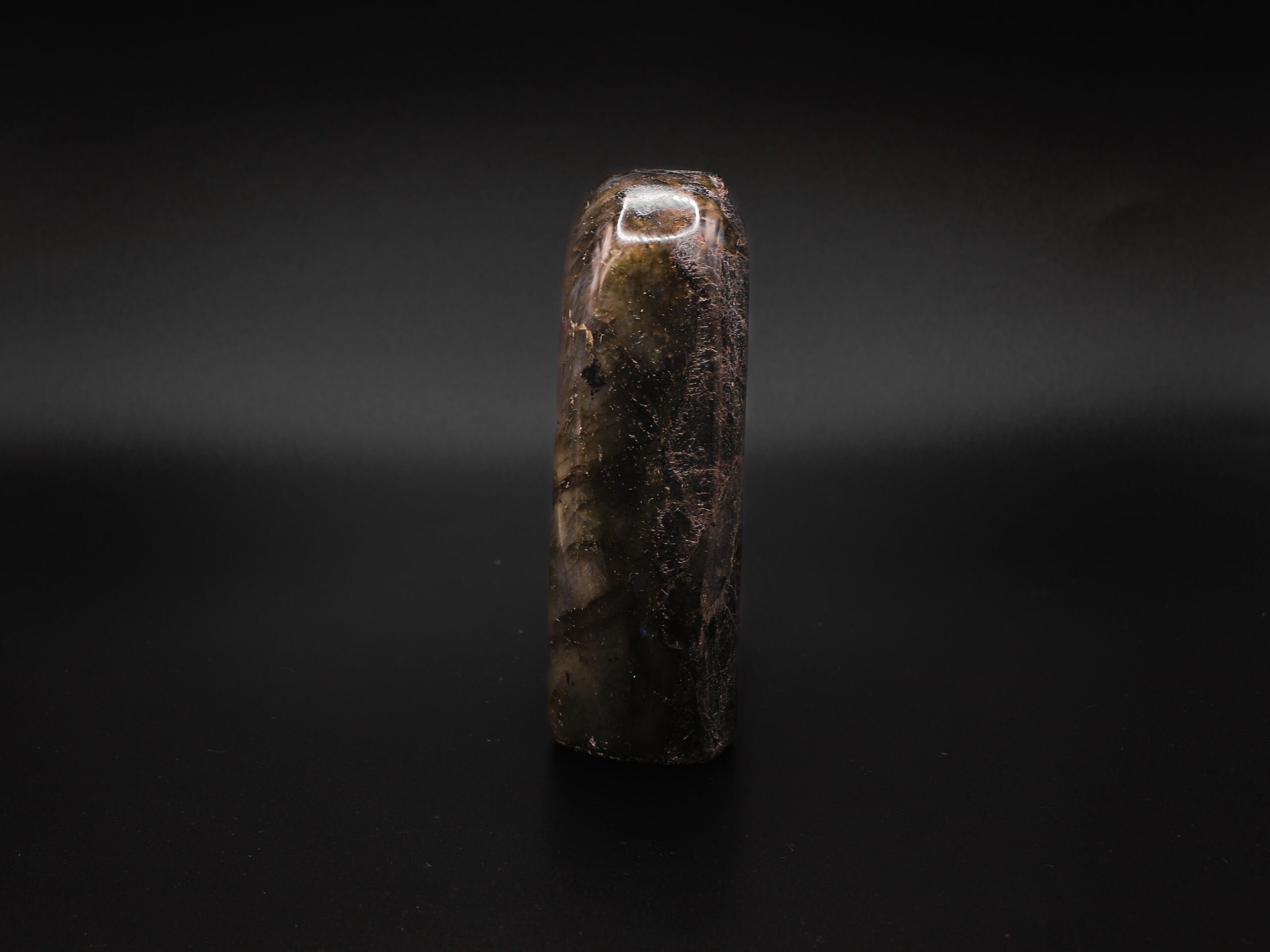 Labradorite Spirituelle 5 BrflG4N 4Ww7DxZUaeS9J0hgrRKxtBqUrXrgOjs1Igc scaled