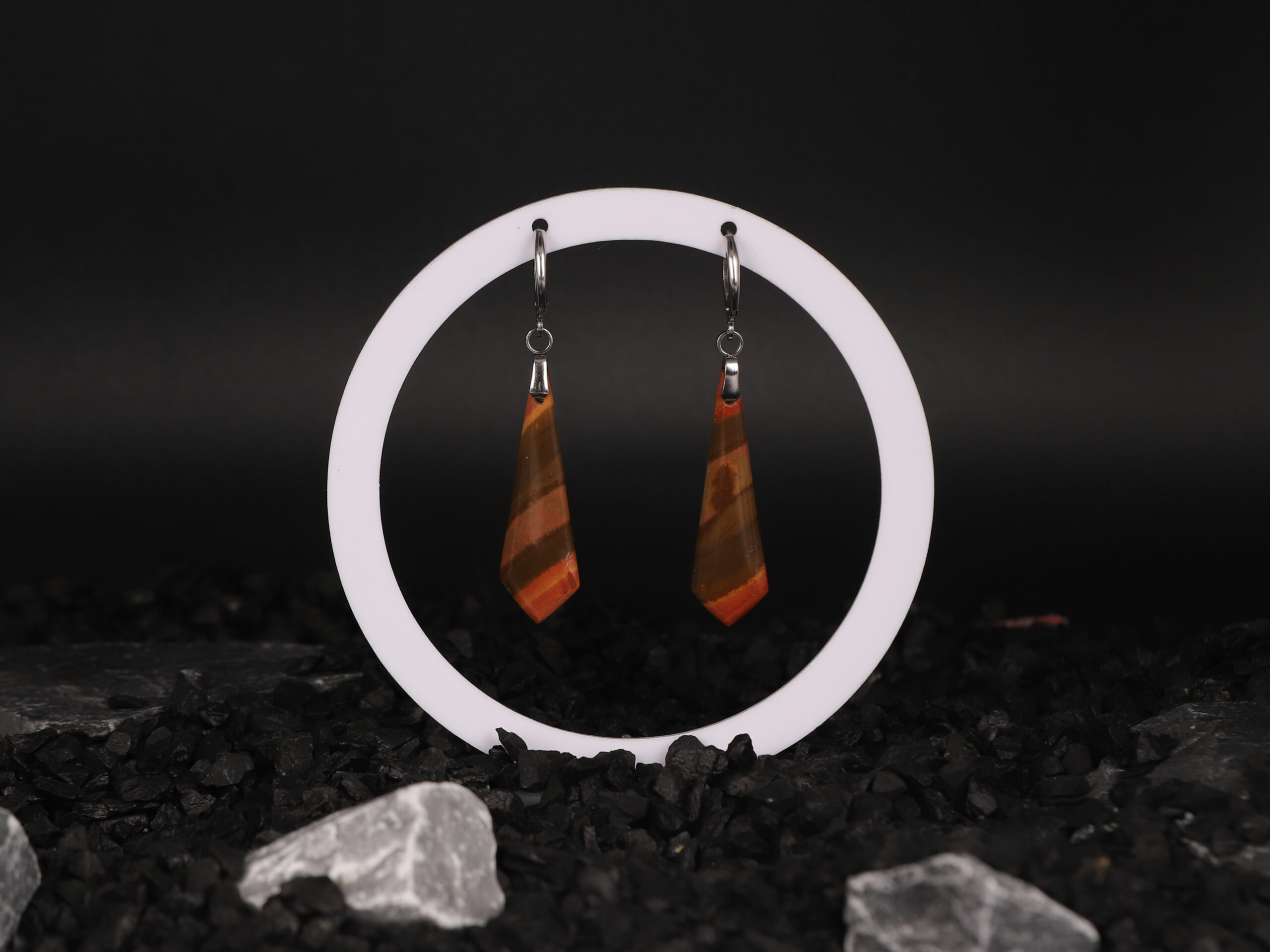 Boucles d'oreilles cravate Jaspe Polychrome attache ronde 2 Cf3jpKDUb3O7jqF3Z81cZmrbgq 967A OiSgHdIbyEM scaled