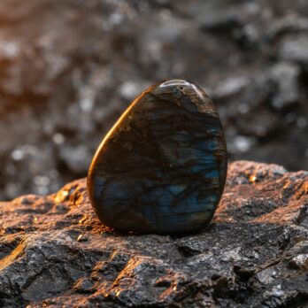 Labradorite Céleste 9 FLhQehHKkN1zwdBz69lX24YOBNwIeYdbbh9l USYpcI