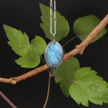 Pendentif ovale Labradorite bleue 7 JeLoQLZs3XkpgjrWBrRDW yd5pMEUusyz1 f83XcoLg