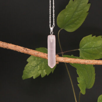 Pendentif pointe Quartz Rose 7 KD2GPNhK4p2iewS3g4tt1oIT8aNSAHu5jdIl ROELcc