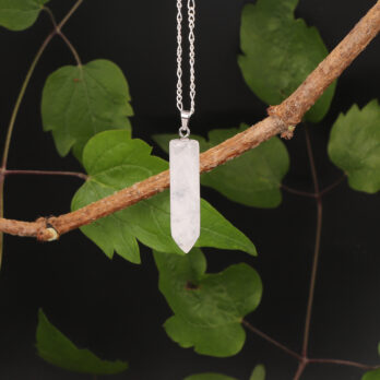Pendentif pointe Cristal de Roche blanc 7 MV6I aOrPMRUlxCTve8m1TNgQow02dsVIQ3NQDo1G30