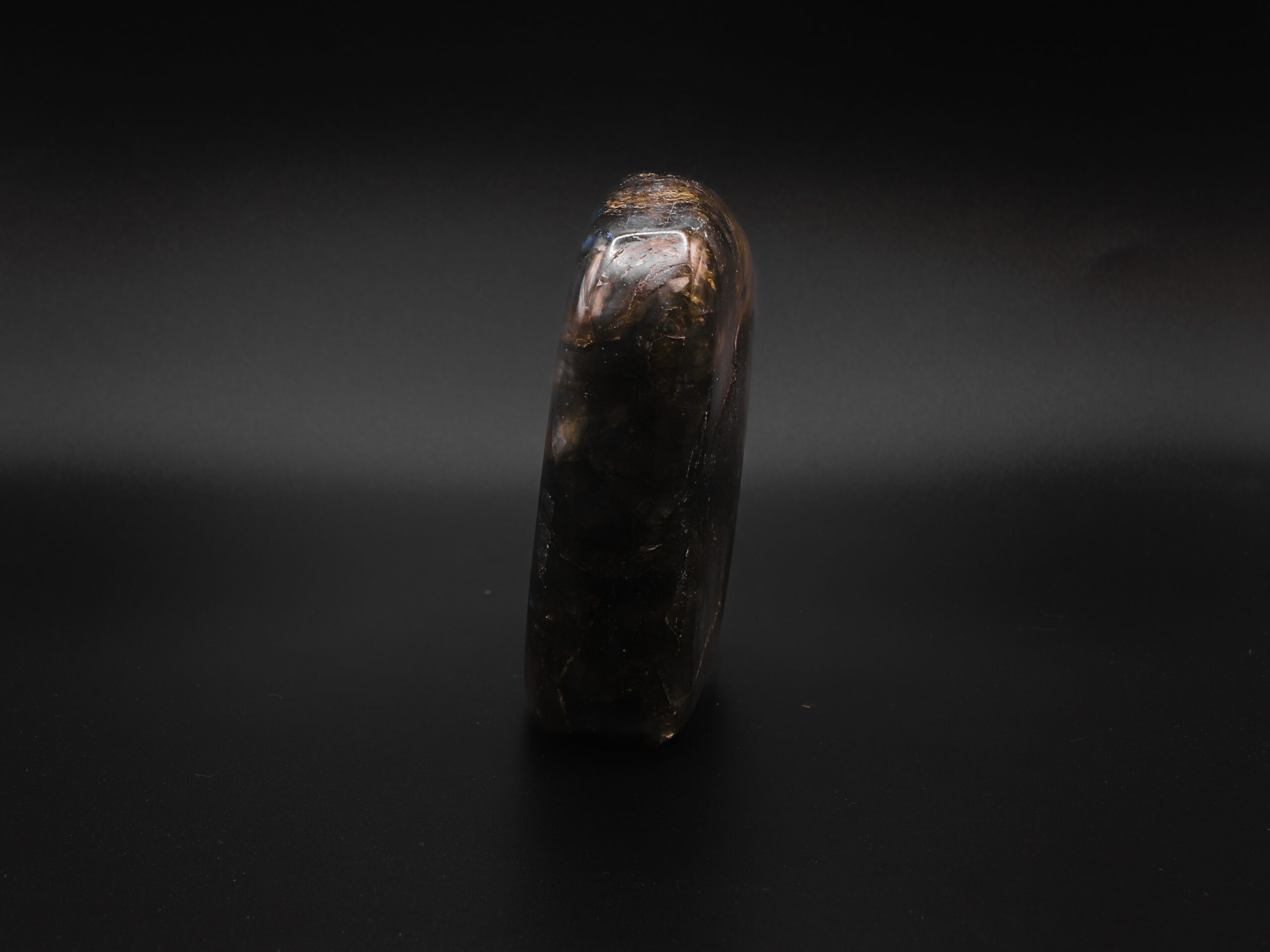 Labradorite Précieuse 5 PlHUaWHOujS156lFAs AitS8mmXPoVDcolM1bHfco9Q scaled