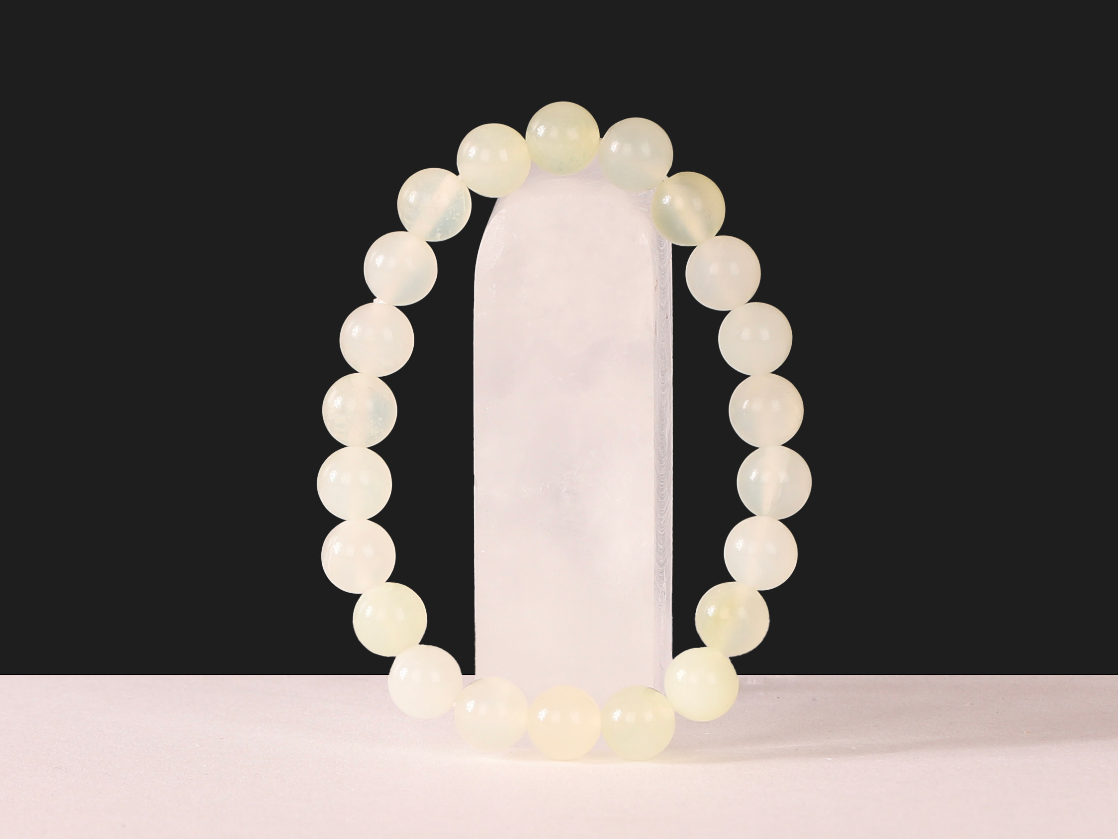 Bracelet Jade Verte 'A' perles 8mm 18 Bracelet Jade Verte 'A' perles 8mm