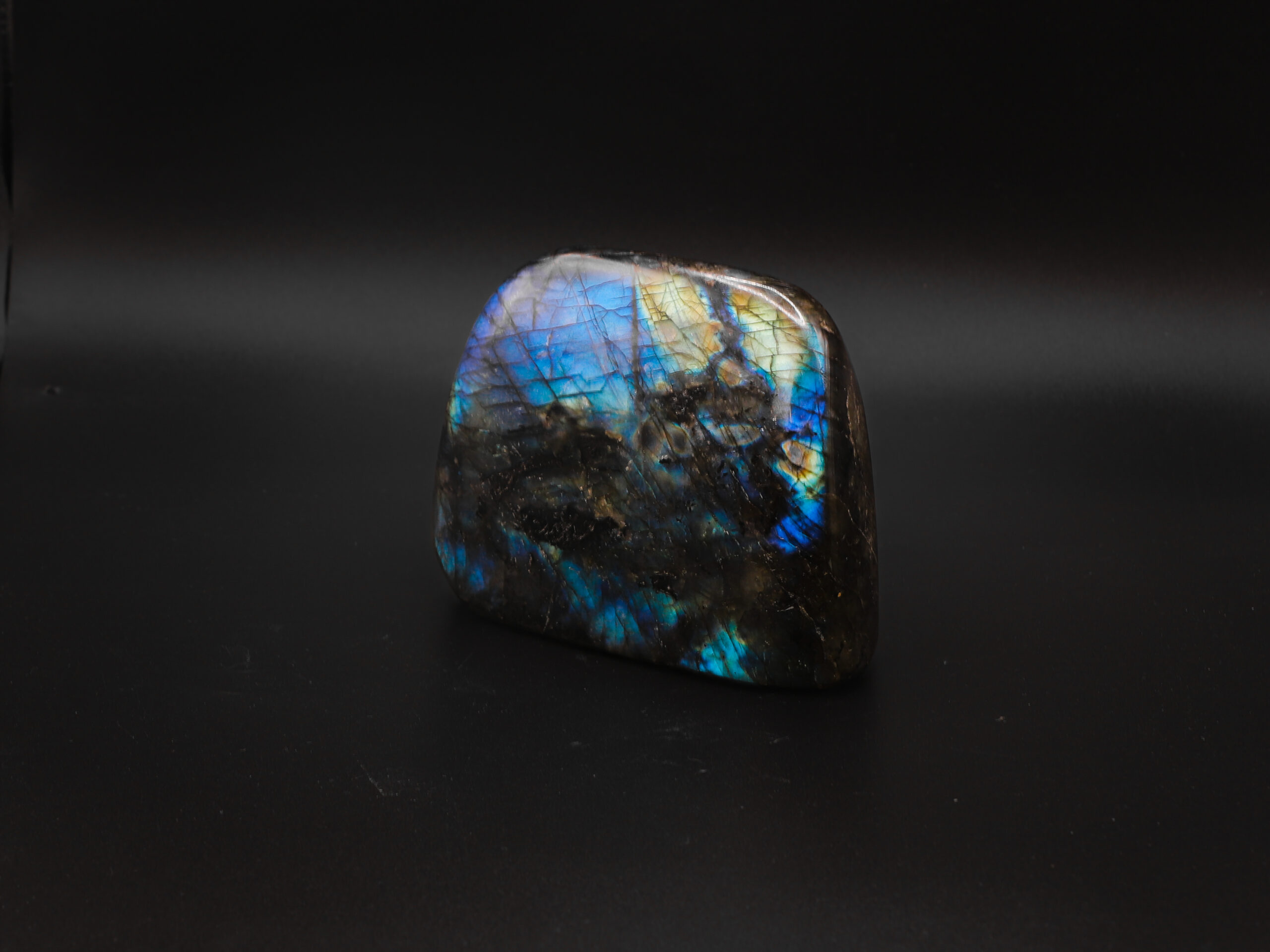 Labradorite Aura