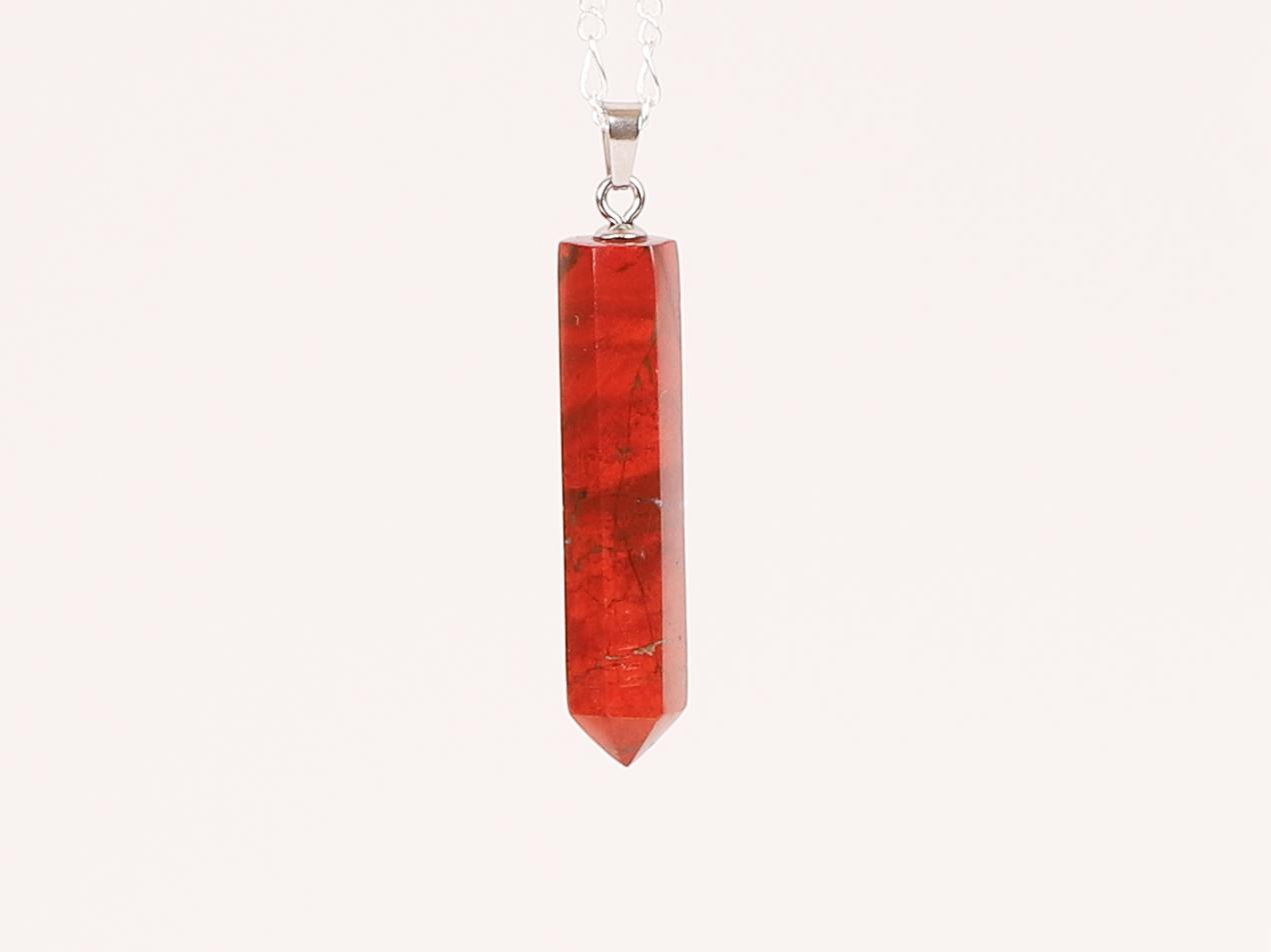 Pendentif pointe facettée Jaspe Rouge